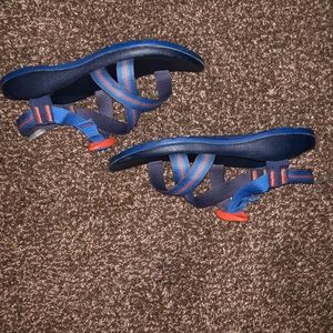 Chaco Sandals size Y5 or Women’s 7